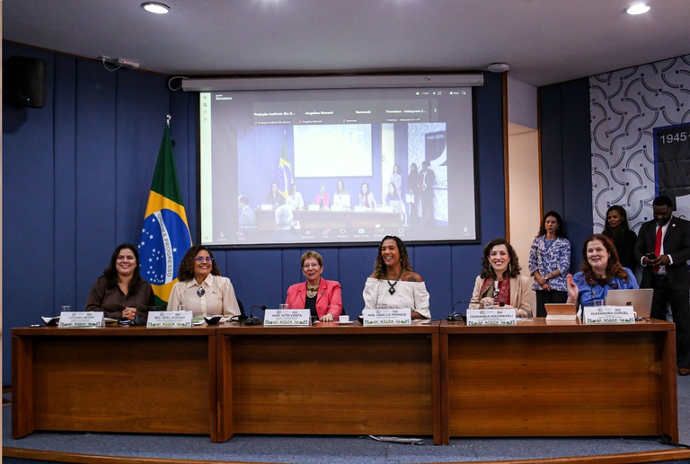 20251014  Thayane Alves.jpg