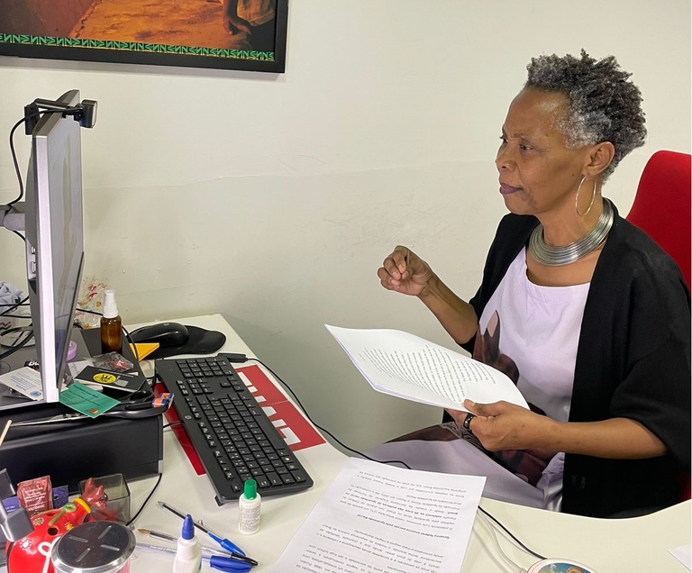 secretária ieda leal