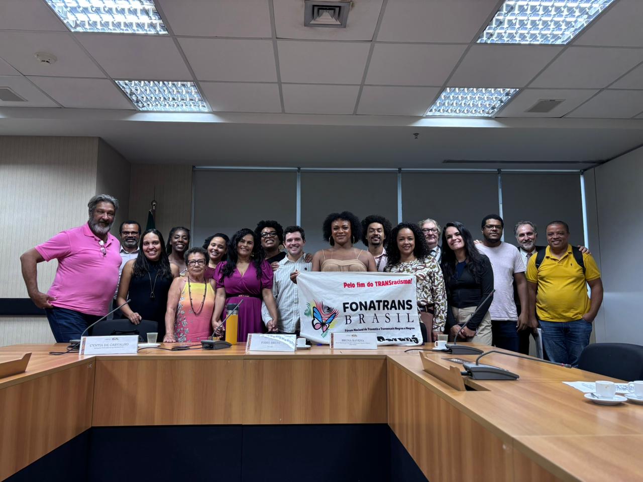 Tema: Café com Ouvidoria: Direitos, Escuta e Proteção - Visibilidade Trans