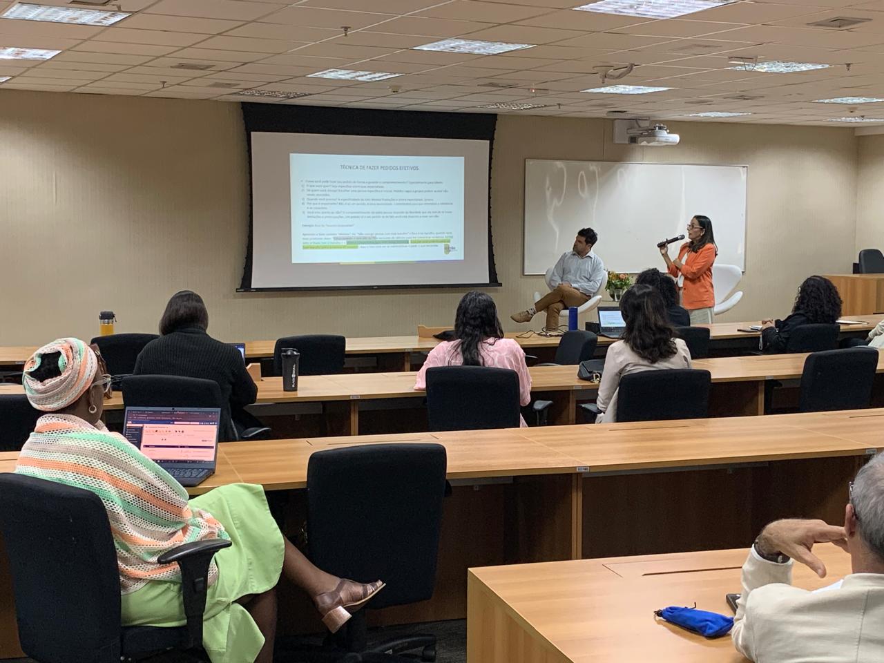 Tema: Comunicação não-violenta para resolução de conflitos no ambiente de trabalho