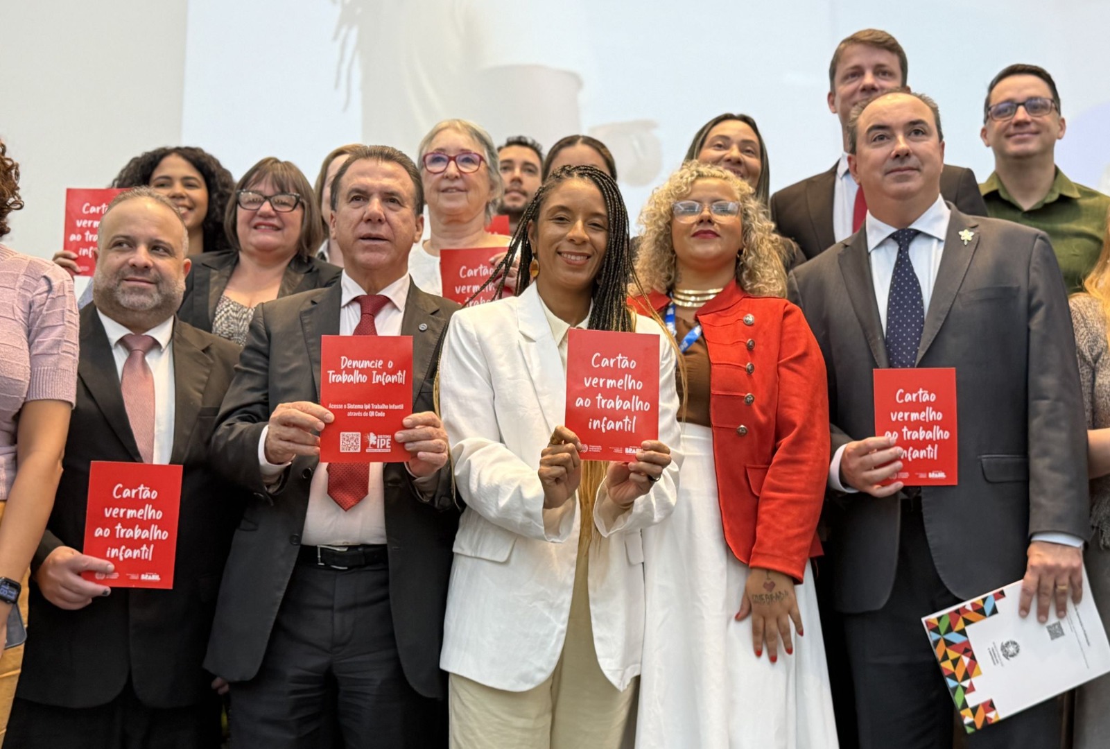 Ministra defende infância antirracista no IV Plano Contra Trabalho Infantil.