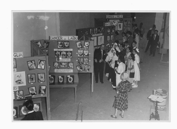 Exposição educativa_1948.jpg