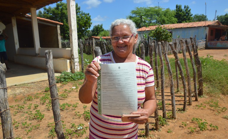 Titulação do assentamento Cabelo de Negro em Mossoró (RN)