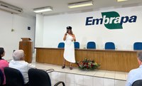 Assentada compartilha experiência exitosa em evento da Embrapa Meio-Norte no Piauí