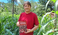 Assentado da reforma agrária no Piauí lança livro sobre Educação do Campo