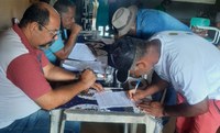 Assentados da Bahia recebem 115 Contratos de Concessão de Uso