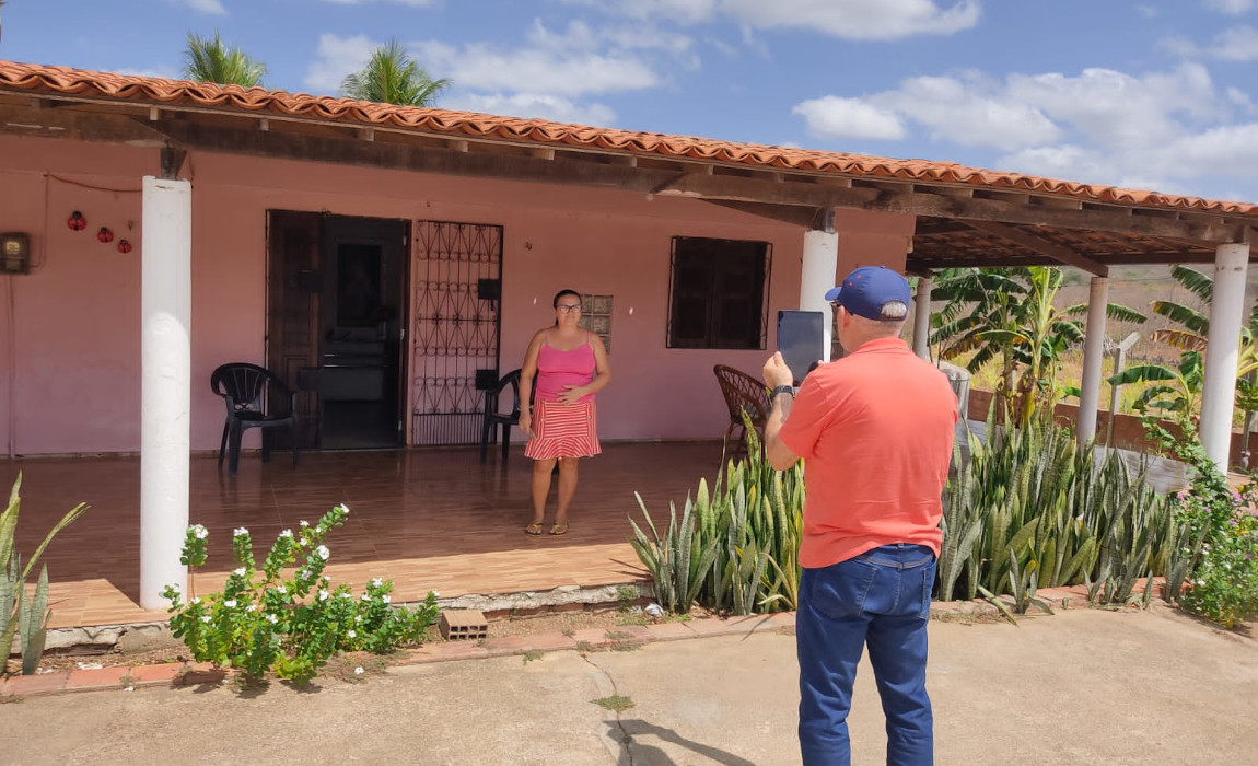 Incra realiza supervisão ocupacional e entrega de CCU para assentados em Santana do Acaraú (CE)