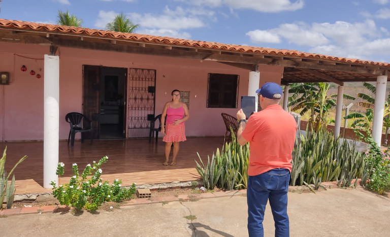 Incra realiza supervisão ocupacional e entrega de CCU para assentados em Santana do Acaraú (CE)