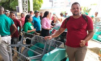 Assentados do Piauí recebem maquinário e participam de feira da agricultura familiar