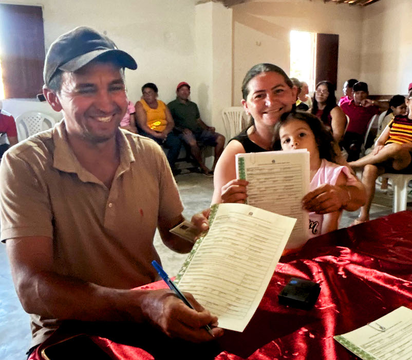 jovem casal Maria Jocileide Noronha e Josieldo Alves