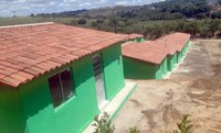 Casas são entregues a 300 famílias beneficiárias da reforma agrária em Pernambuco