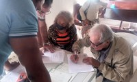 Contratos de Concessão de Uso são entregues em municípios baianos