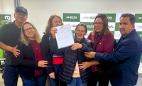 Famílias do assentamento Estrela Campo Grande (MS) recebem Contratos de Concessão de Uso