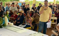Famílias do assentamento Estrela do Jaraguari recebem títulos definitivos de seus lotes