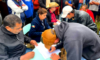 Famílias gaúchas assentadas em Salto do Jacuí e Júlio de Castilhos assinam contratos de crédito