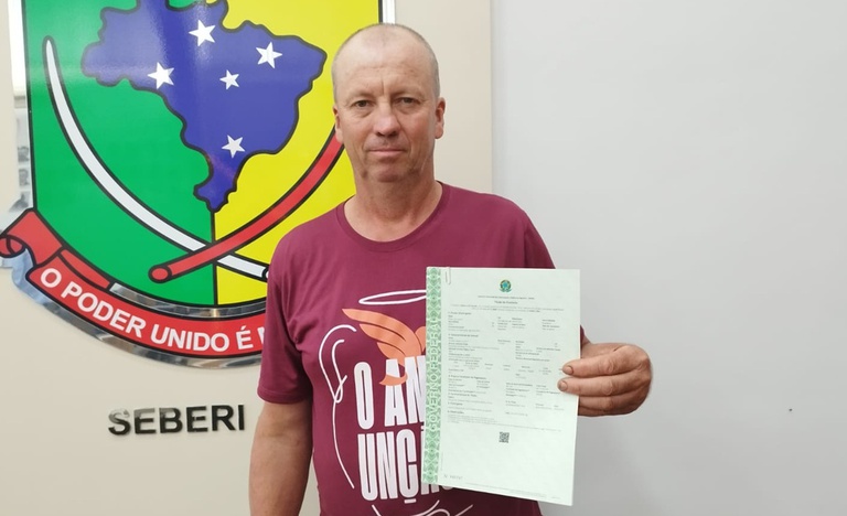 Agricultores de Seberi no Rio Grande do Sul recebem título das terras