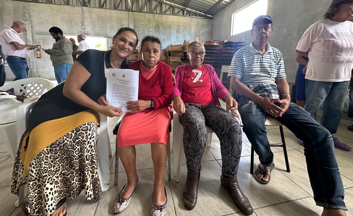 Famílias quilombolas assinam primeiros contratos de Crédito Instalação no RS