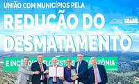 Governo federal firma parcerias  para combater desmatamento e incêndios na Amazônia