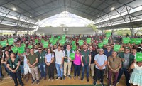 Incra regulariza famílias e entrega habitações em assentamentos no Acre