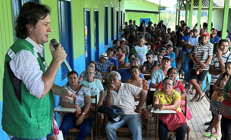 Reunião no assentamento Espinhara 1 e 2 (AC)