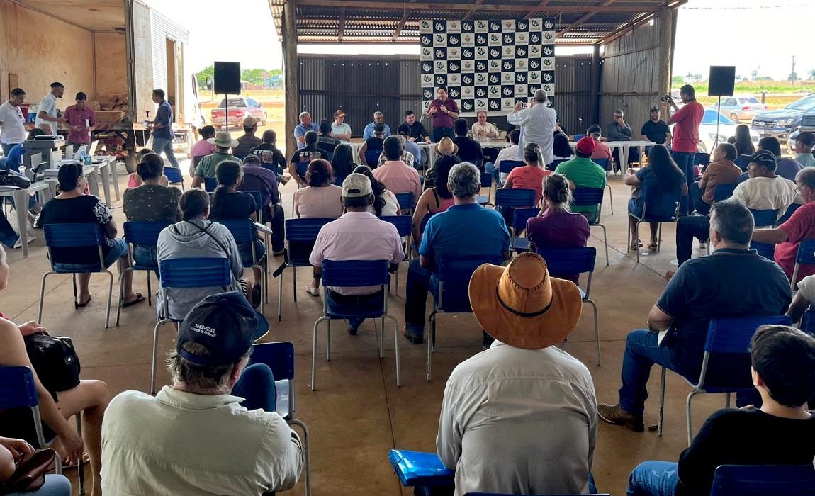 MT_entrega titulos definitivos_PA Cachimbo_Peixoto de Azevedo_nov2023.jpg