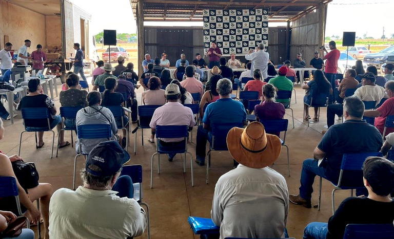 MT_entrega titulos definitivos_PA Cachimbo_Peixoto de Azevedo_nov2023.jpg