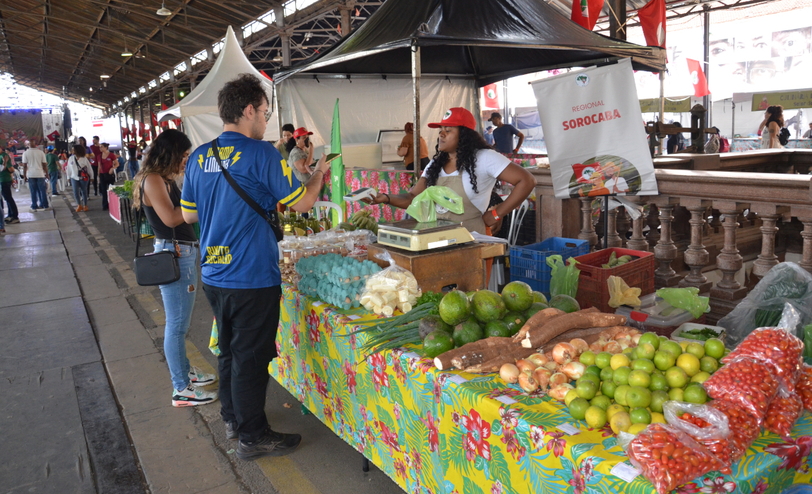 SP feira 3