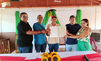 Mutirão realiza 350 atendimentos e entrega seis títulos de regularização fundiária no Extremo Norte de Tocantins (TO)