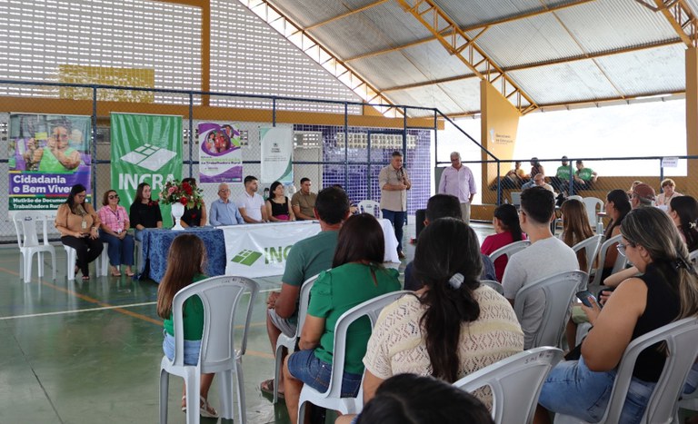 PB mutirões Vista Serrana