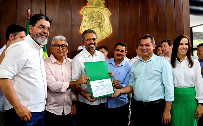 CE_assina parceria creditos mil familias_produção alimentos_mar2025.PNG