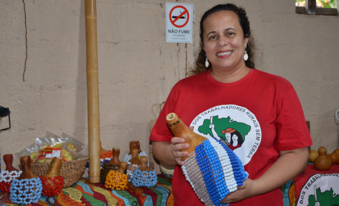 Projeto incentiva uso de crédito produtivo para geração de renda por meio de arte e cultura em assentamento