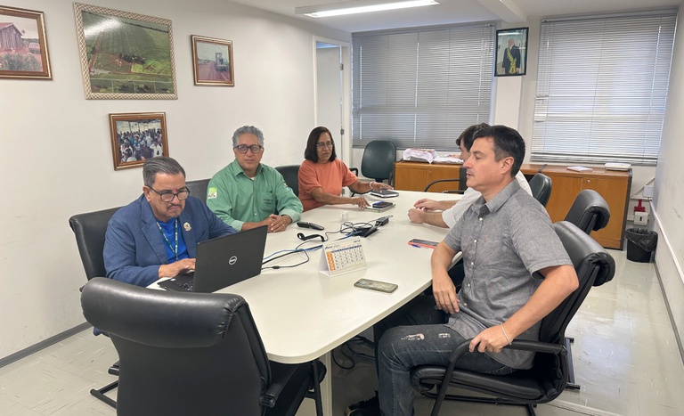 Assinatura de edital de seleção em assentamento no Mato Grosso do Sul