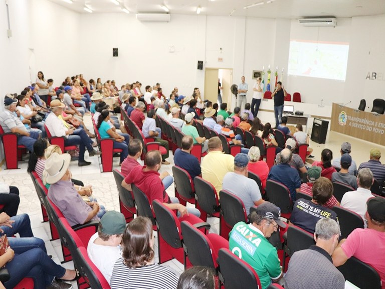 SC_reuniao_regularizacao_assentamento.jpg