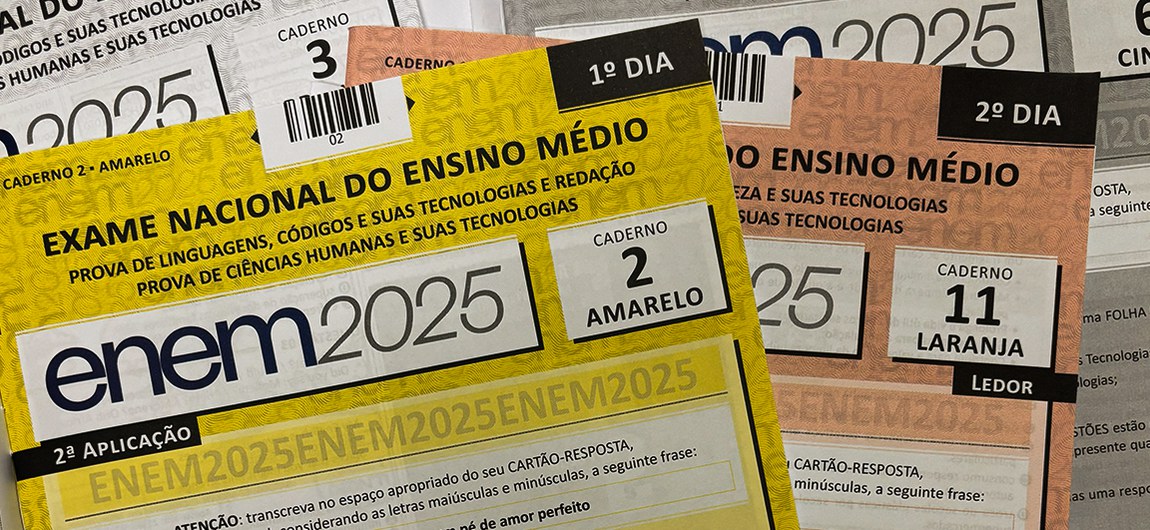 Material está organizado por dia de reaplicação e pela cor dos cadernos. Provas ocorreram nos dias 16 e 17 de dezembro