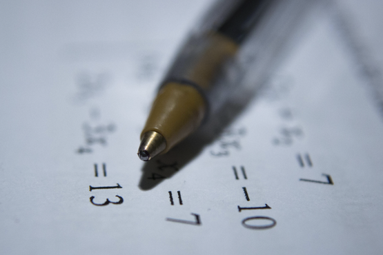 Neste segundo dia de provas, os participantes responderam questões de ciências da natureza e suas tecnologias, assim como de matemática e suas tecnologias. Crédito: Unsplash