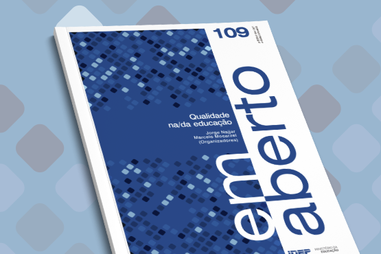 A revista Em Aberto publica artigos, resenhas e bibliografias comentadas em suas cinco seções: Enfoque, Pontos de Vista, Espaço Aberto, Resenhas e Bibliografia Comentada. Crédito: Inep