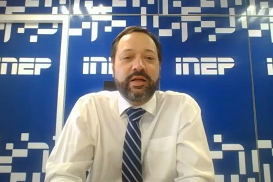 Alexandre Lopes foi um dos convidados do primeiro painel, que discutiu a nova matriz do Enem. Crédito: Reprodução/Fenep 