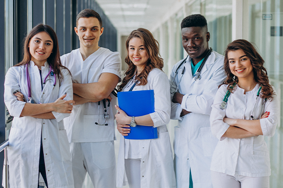 Participantes da primeira etapa do exame podem solicitar recurso pelo Sistema Revalida . Crédito: Freepik