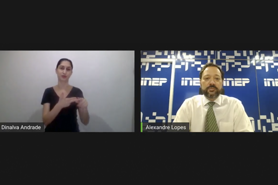 Em webinário, presidente do Inep, Alexandre Lopes, detalhou a reformulação do Saeb e do Enem. Crédito: Reprodução/e-docente