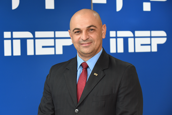 Alexandre Avelino Pereira atua no serviço público federal desde 1996