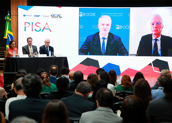 Header PISA - 5-12.jpg