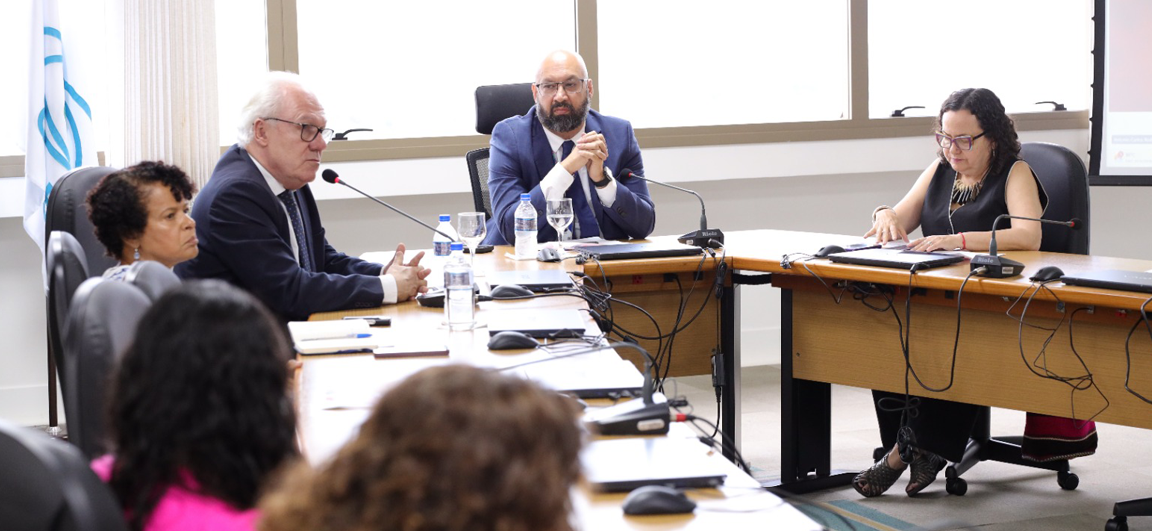 Inep reúne associações científicas para discutir novas matrizes do Enem e do Saeb