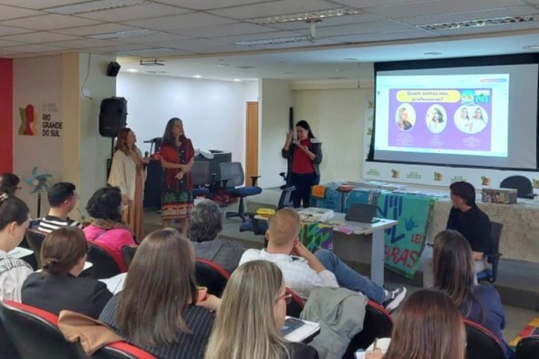 Profissionais de 57 municípios participaram da formação