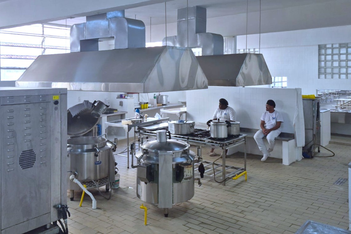 Reforma da cozinha está em processo de conclusão