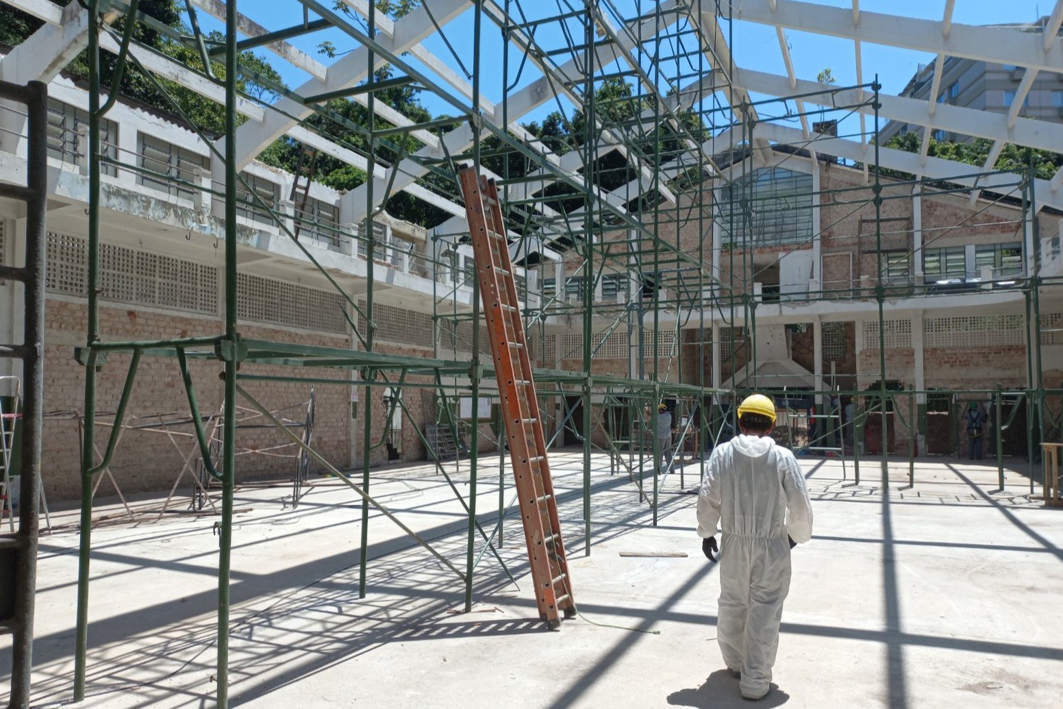 Reforma do ginásio teve início em junho