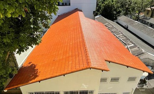 Telhado começou a ser reformado em 2023