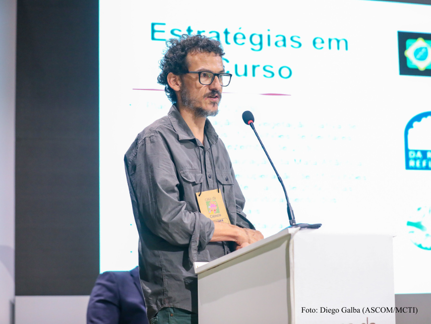 Em mesa sobre os biomas brasileiros, Pedro Lage Viana abordou a resiliência da Mata Atlântica