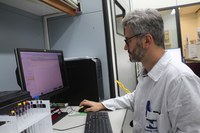 Inmetro assume liderança em grupo internacional sobre rastreabilidade de drogas em análises clínicas