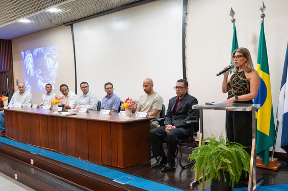 Tatiana Claro destacou a trajetória da instituição na formação de profissionais altamente qualificados.