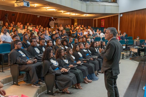 Luiz Fernando Rust reforçou a importância da qualificação profissional para o desenvolvimento do país.